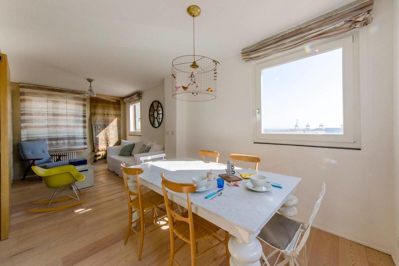 Joivy Sunny Apartment With Panoramic Terrace And Stunning View Genua Exteriör bild