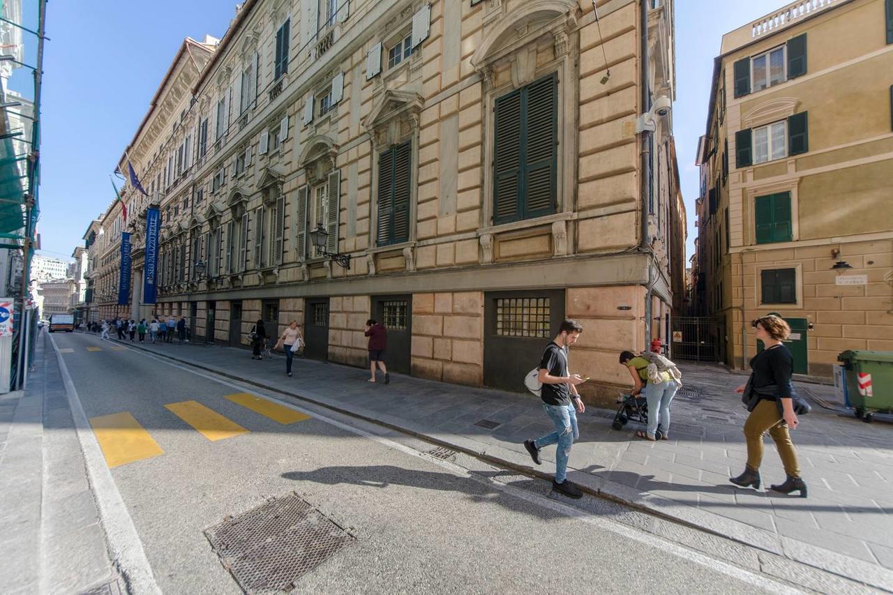 Joivy Sunny Apartment With Panoramic Terrace And Stunning View Genua Exteriör bild